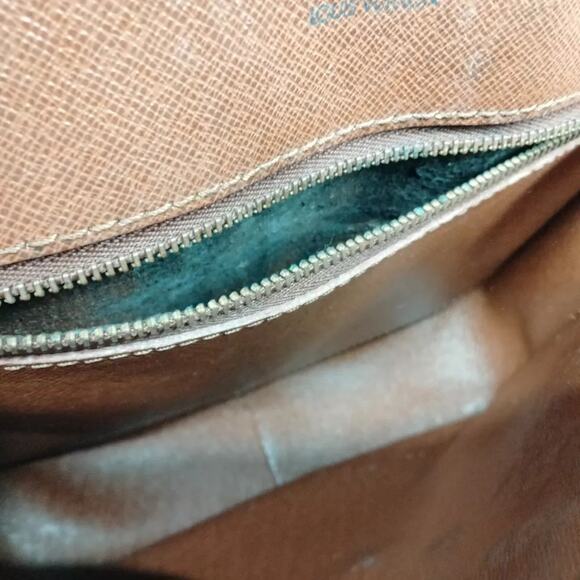 LOUIS VUITTON Monogram Saint Cloud GM Shoulder/ Crossbody Bag TH0911 w/dustbag - Picture 5 of 10